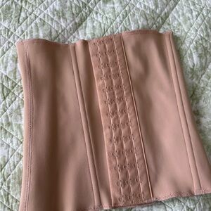 SKIMS Tan Waist Trainer Corset